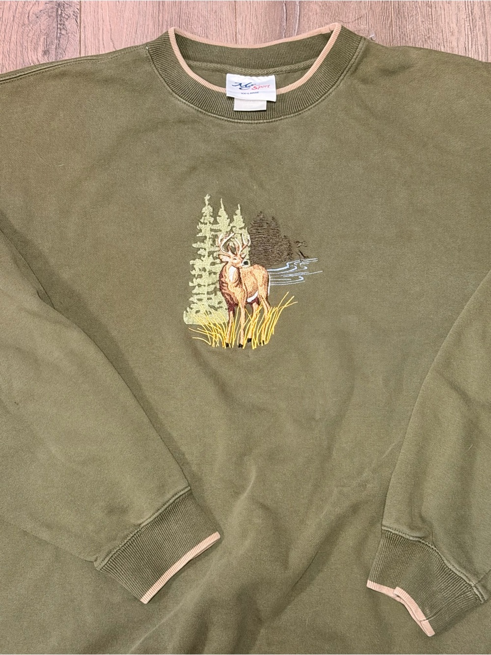 Vintage Olive Green Deer Embroidered Crewneck Sweatshirt - Picture 1 of 6